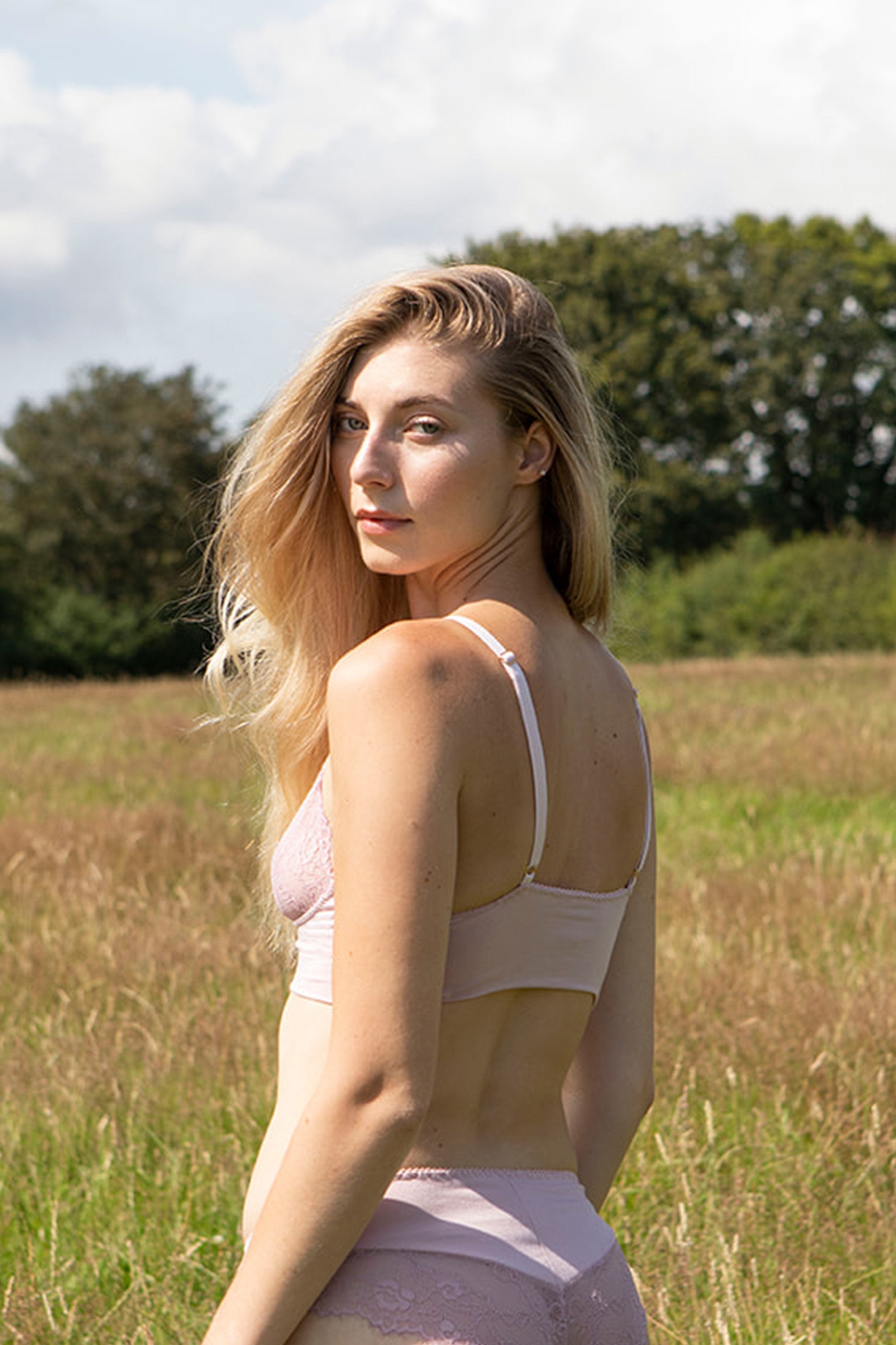 Emily Blush Bra